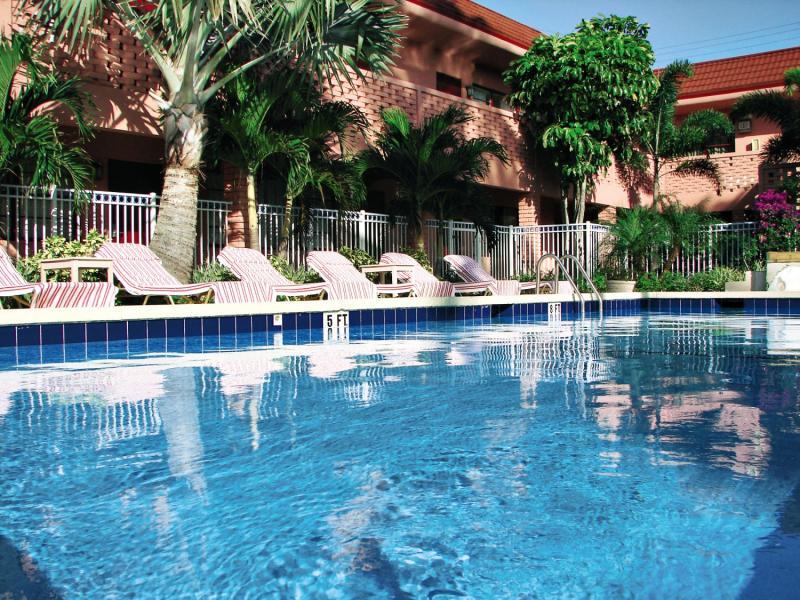 Away Inn Lauderdale-by-the-Sea Eksteriør bilde
