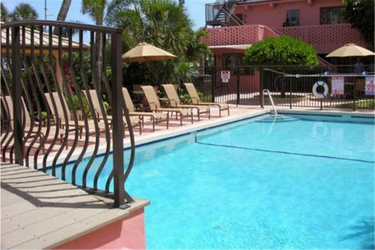 Away Inn Lauderdale-by-the-Sea Fasiliteter bilde